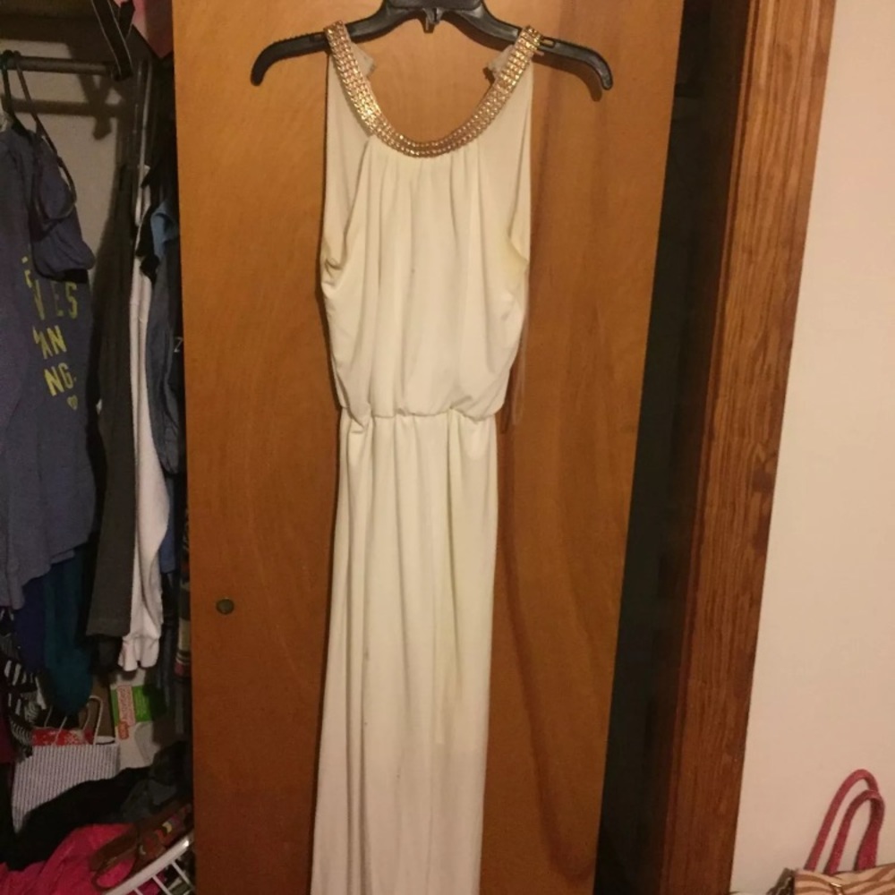 White prom/formal dress